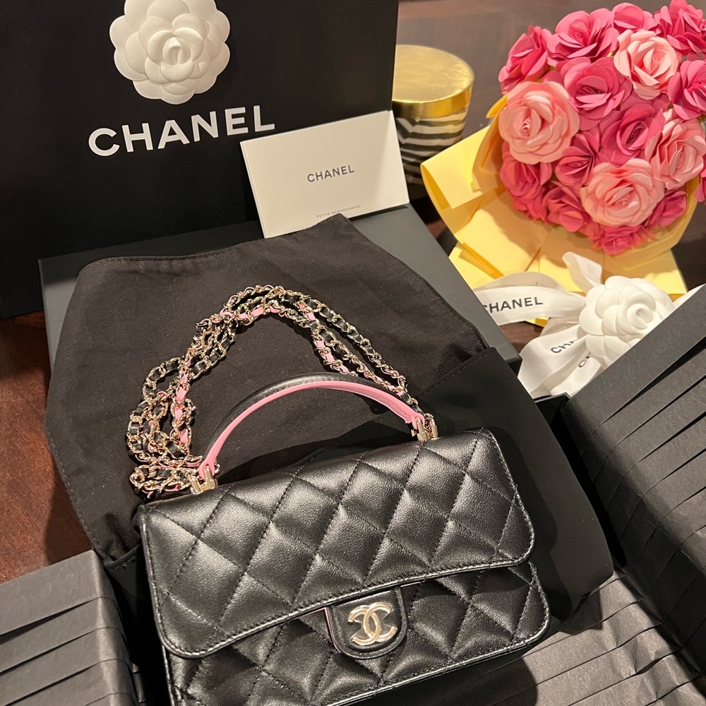 New Channel mini bag. - Picture 3 of 13